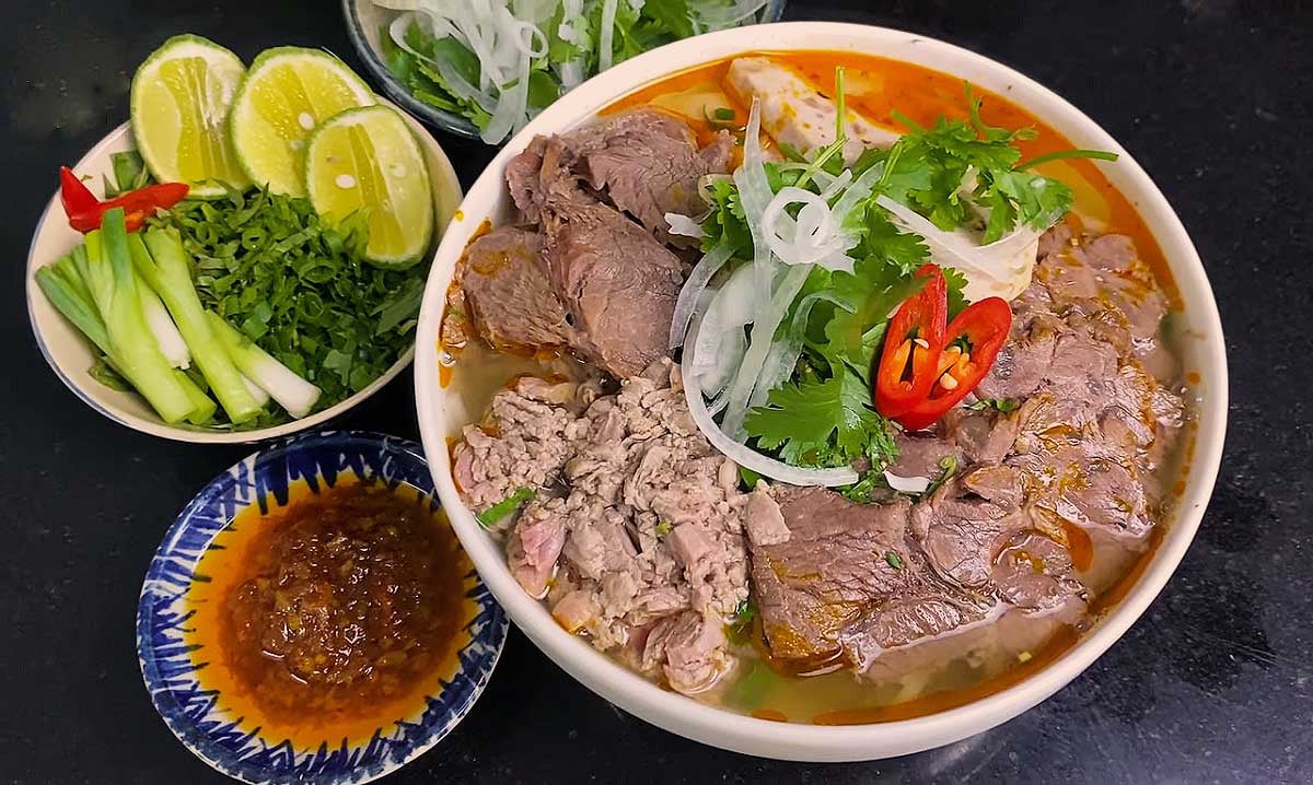 Discover cuisine in 3 parts of Vietnam with top 10 dishes