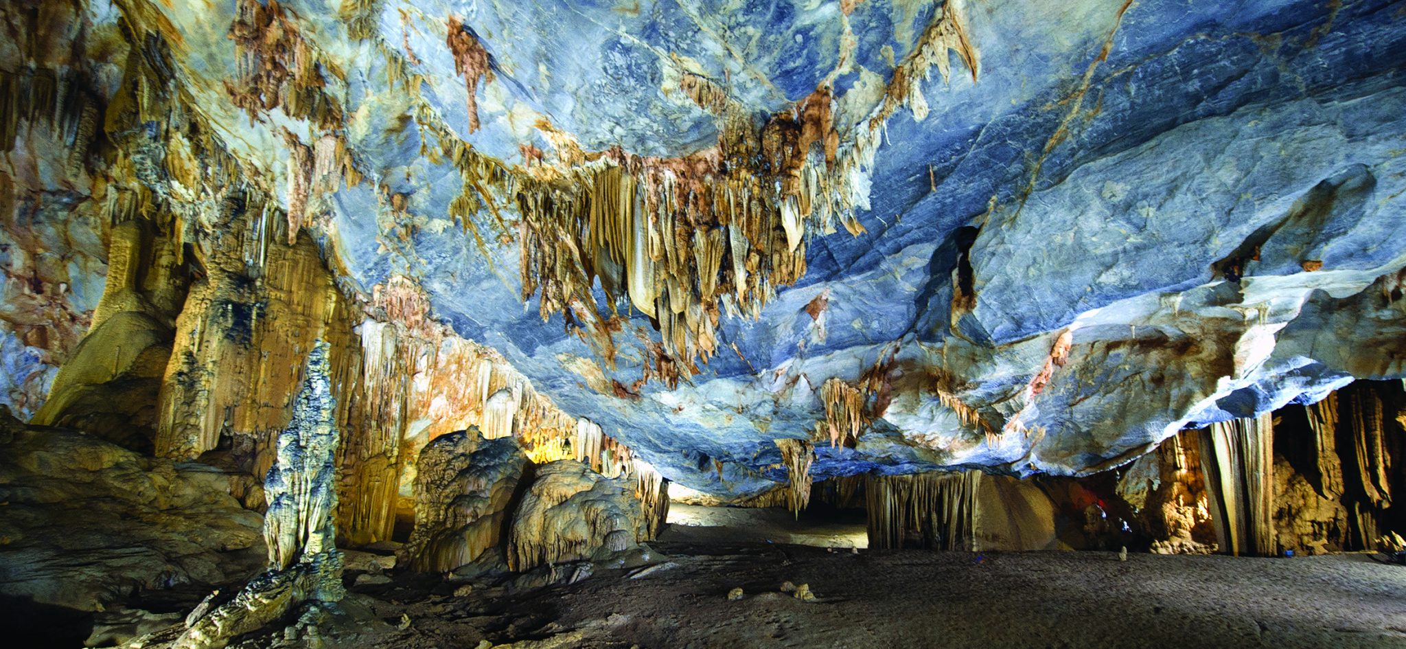 EXPLORE PARADISE CAVE 1DAY TOUR