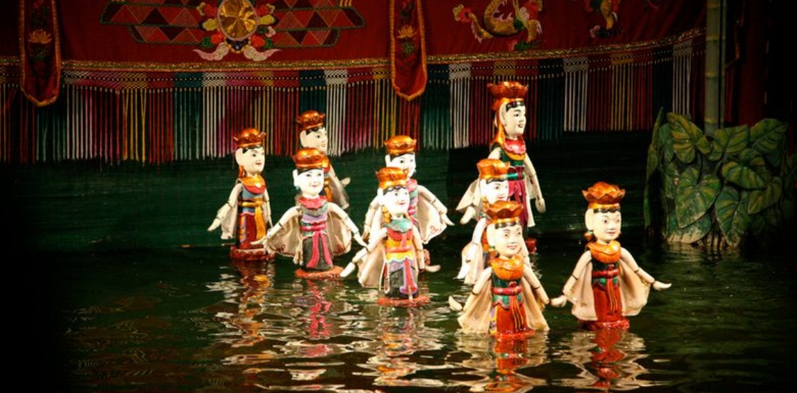 Popular Cultural Shows For Your Vietnam Tour Packages