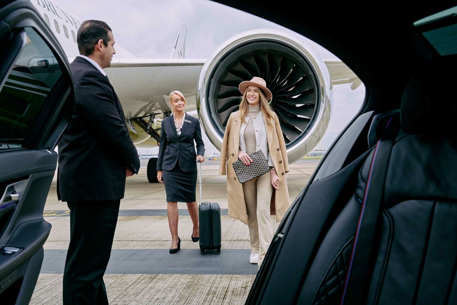 A great assistant for your transit flight in Vietnam – VIP Airport Assistance Service