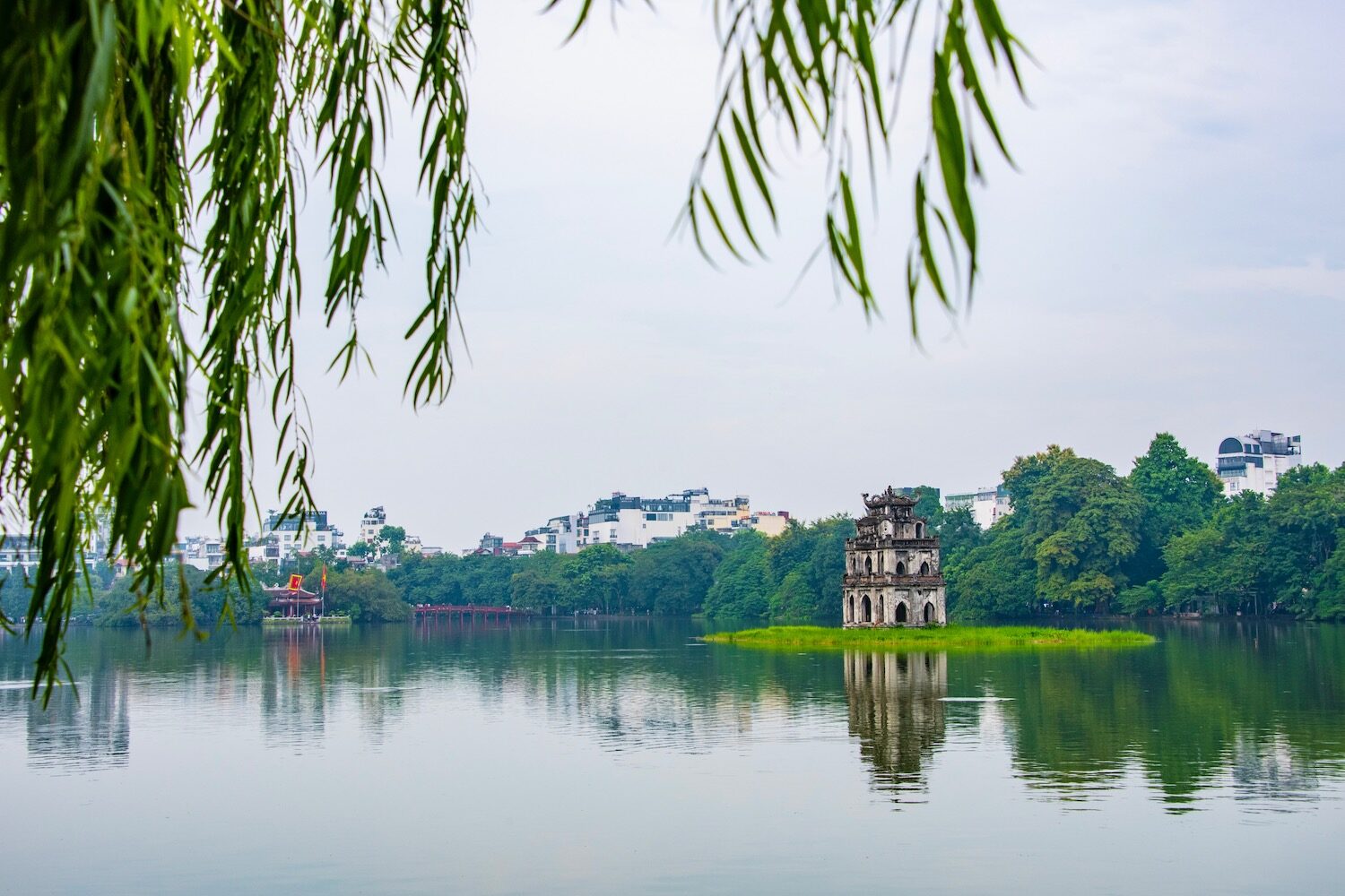 What to eat on your Hanoi day trip with your family?